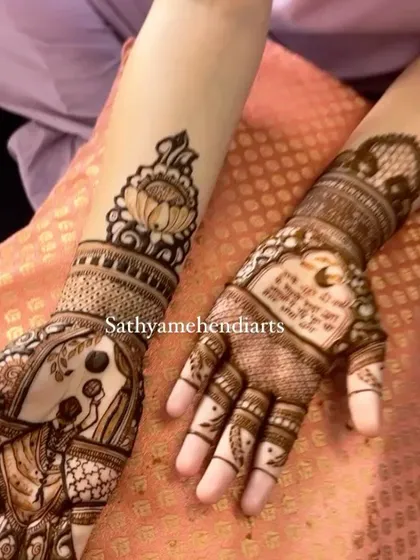 A special design for Karwa Chauth, featuring a portrait of a woman looking at the moon through a sieve (chalni). It’s a beautiful way to celebrate this tradition.